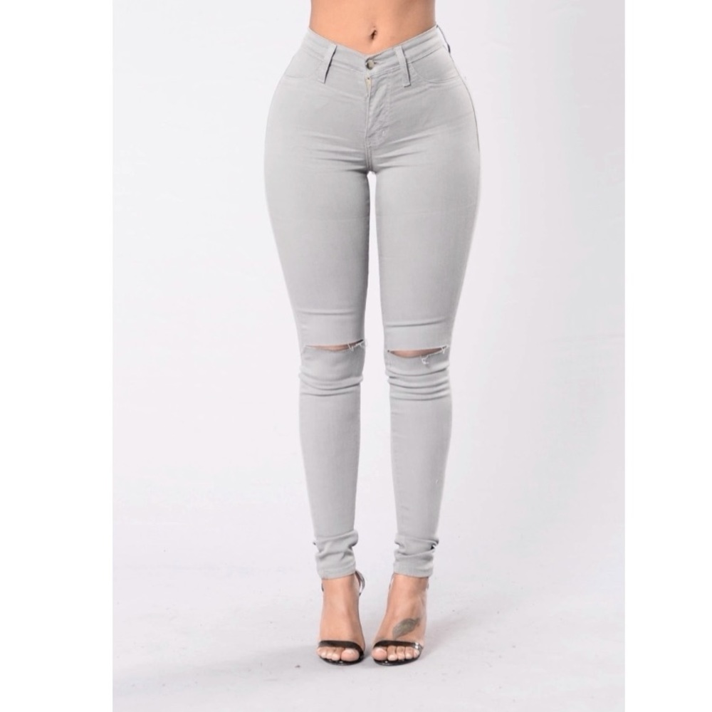 NWT Gray Fashion Nova Skinny Jeans